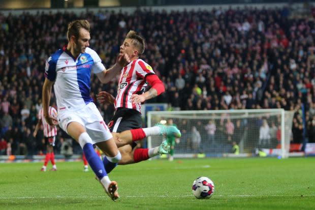VOTE: Should this have been a PENALTY for Sunderland’s Jack Clarke?