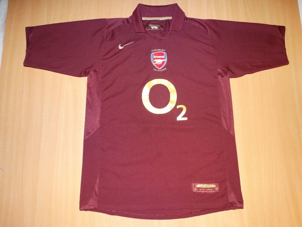 Arsenal 23/24 home kit