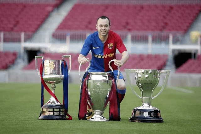 Andreas Iniesta Barcelona treble