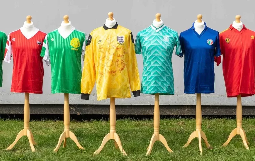 Mystery former England player selling Italia 90 World Cup shirts