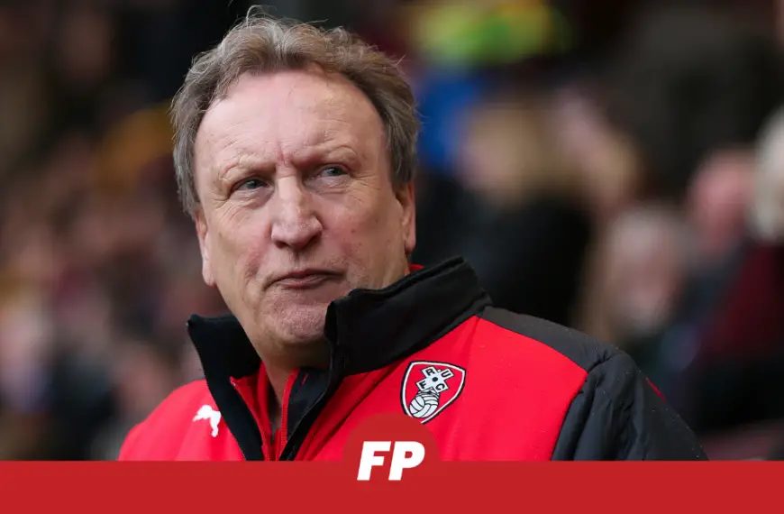 Neil Warnock favourite for South Yorkshire return