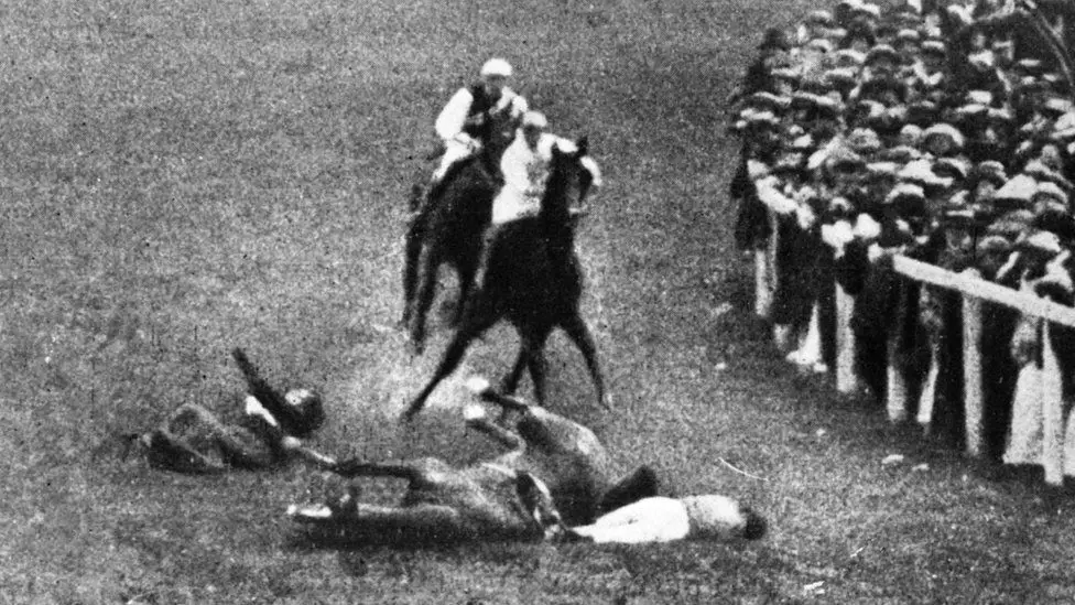 Infamous member of the Suffragettes, Emily Davison, died when the King's horse collided with her during an attack at the 1913 Epsom Derby.