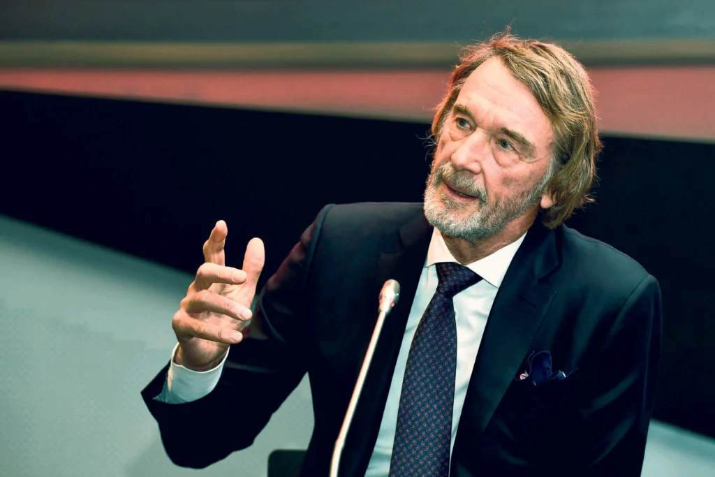 Jim Ratcliffe has reportedly set aside £237 million to spend at Man Utd.