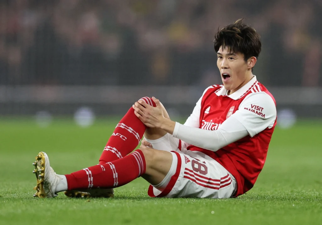 Tomiyasu is one of the three arsenal players who won't be available for the Newcastle game tonight. 
