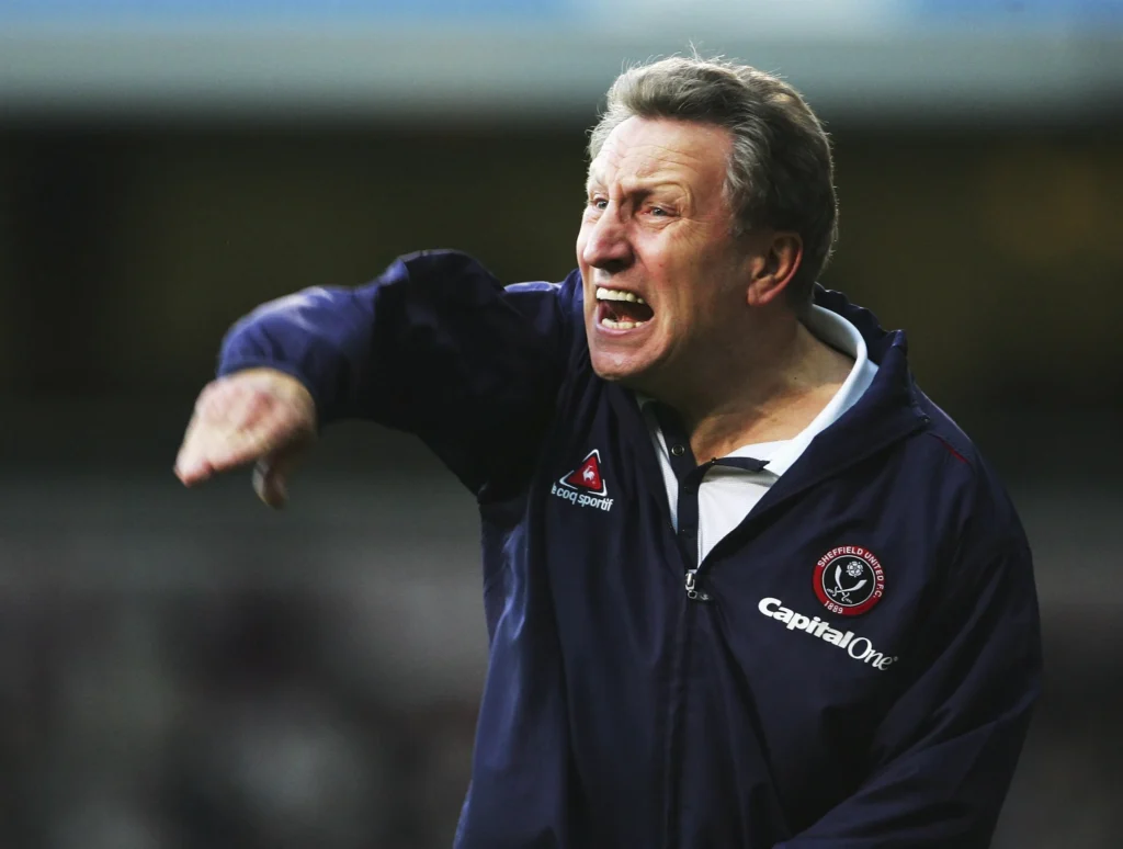 Neil Warnock was reportedly happy with Paddy Kenny and his side for defending themselves at Millwall.